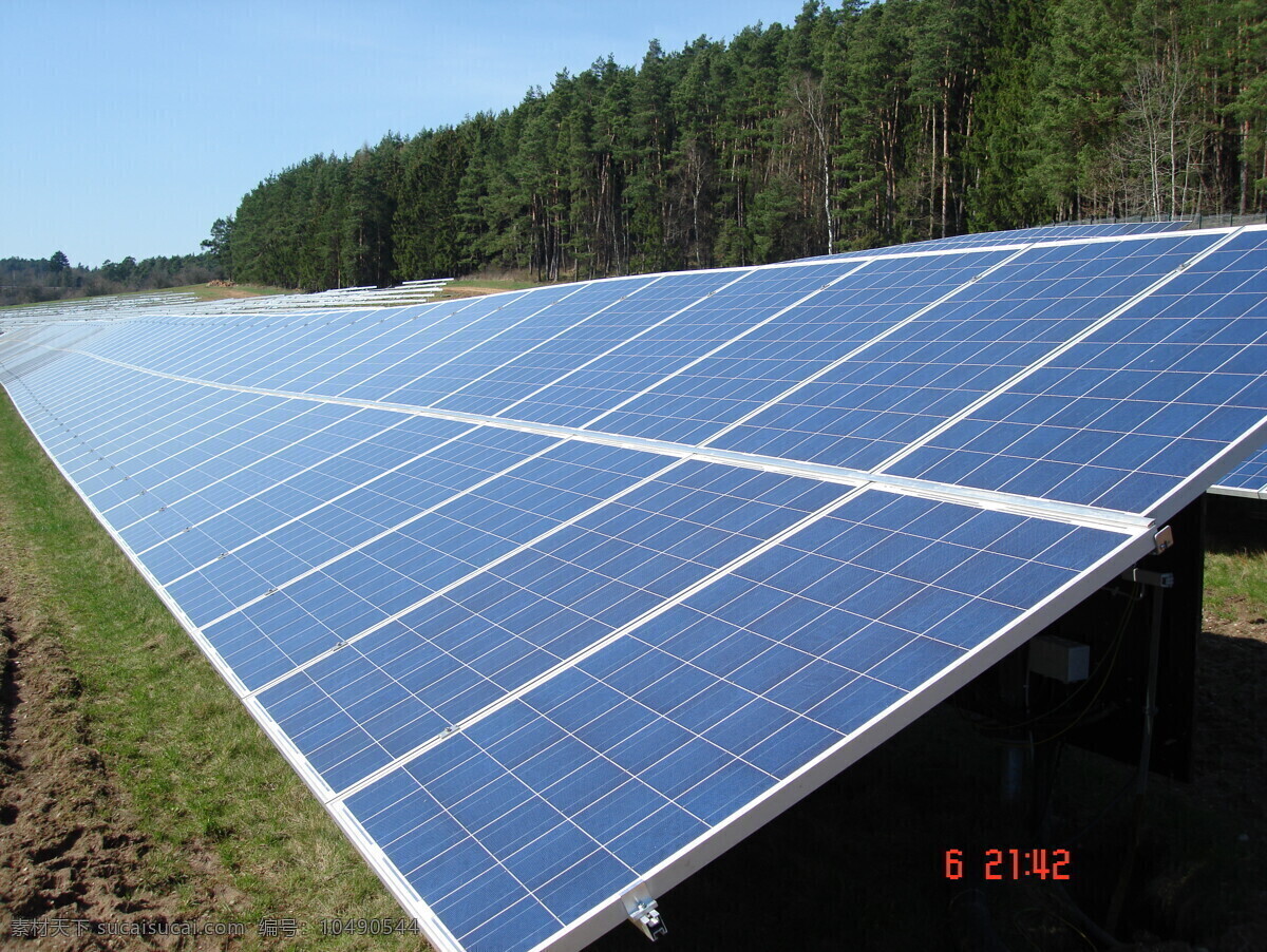 光伏电站 光伏 太阳能 新能源 电站 地面电站 发电 组件 工业生产 现代科技