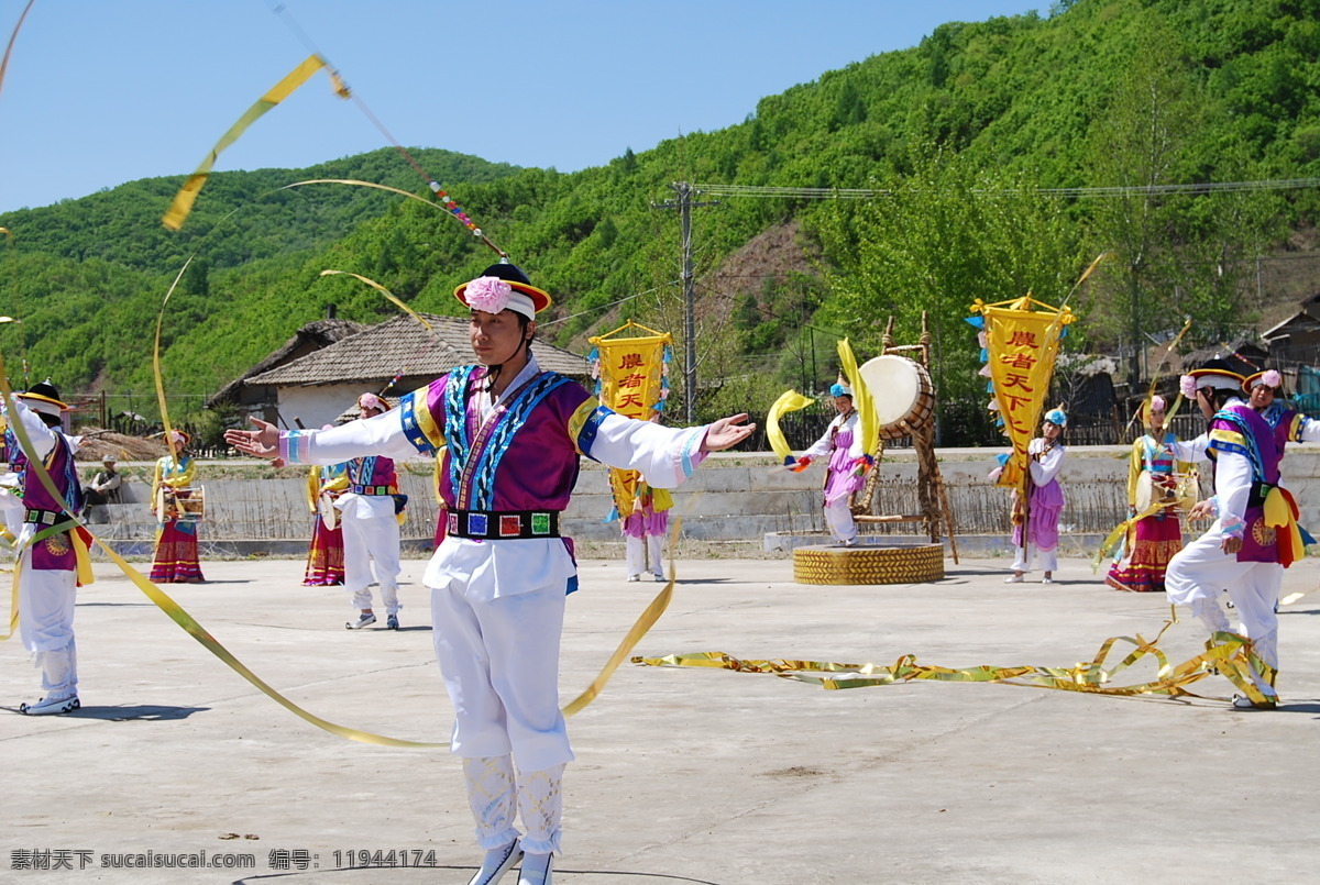 舞蹈 象帽舞 民族特色 朝鲜族舞蹈 民族舞蹈 少数民族 跳舞的女人 长鼓舞 节日舞蹈 民族文化 舞蹈音乐 文化艺术