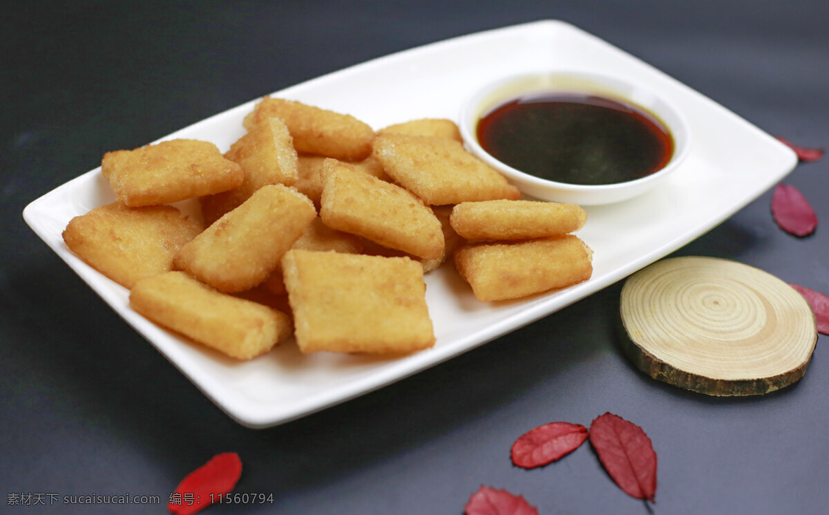 火锅小吃糍粑 重庆火锅 四川火锅 牛肝 火锅菜品 牛肉 毛肚 虾仁 鹅肠 鸭肠 素菜 凤尾 山药 串串 腰片 手打丸子 餐饮美食 传统美食