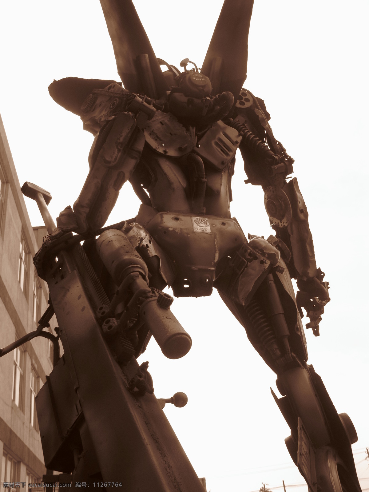 乌鸦的神射手 神射手 狙击手 狙击步枪 机器人 机甲 战争 战士 钢雕 焊接雕塑 变形精钢 模型 军事武器 现代科技