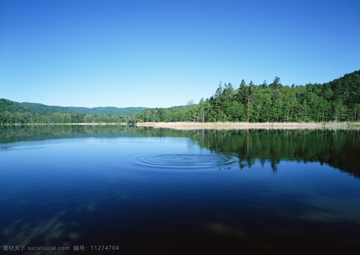 静谧的湖泊 湖泊 湖水 湖光山色 秀美山水 自然景观 山水风景