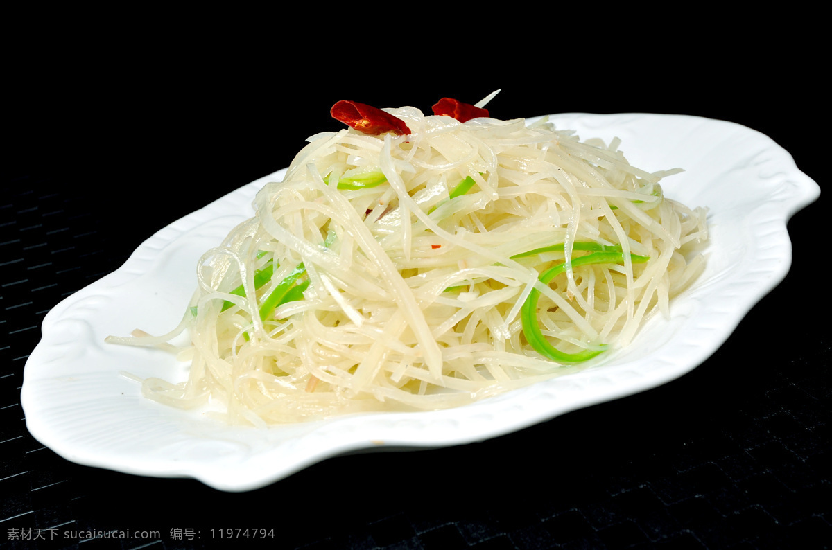 酸辣土豆丝 土豆 土豆丝 家常菜 炒土豆丝 热菜 传统美食 餐饮美食