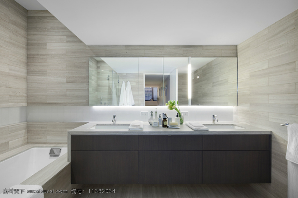 简约 卫生间 洗手盆 装修 效果图 方形吊顶 灰色地板砖 木质墙壁 浴缸