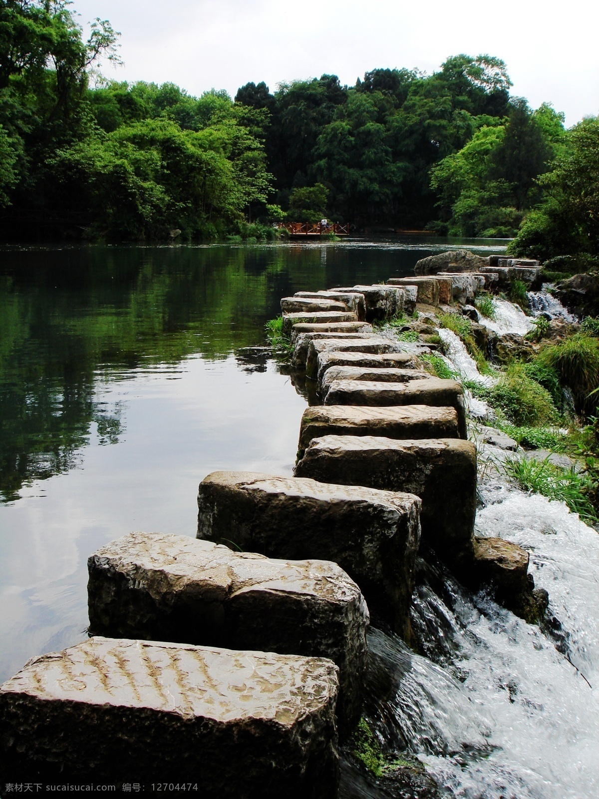 贵阳 花溪 百 步 岩 公园 百步岩 风景 秋色 旅游风光 国内旅游 旅游摄影