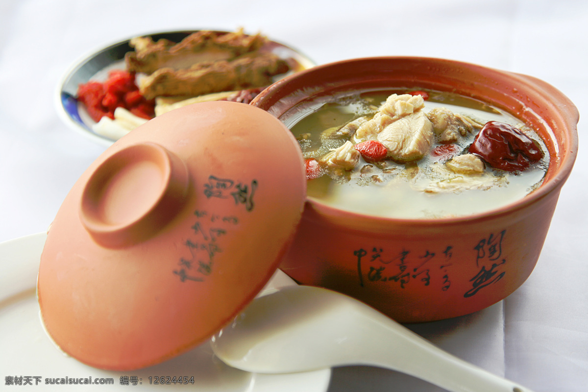 中餐 传统 汤 鸡汤 当归炖鸡 川菜 餐饮美食 传统美食