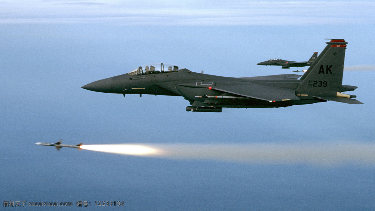 战斗机 美国空军 发射导弹 天空 蓝天 军事武器 现代科技