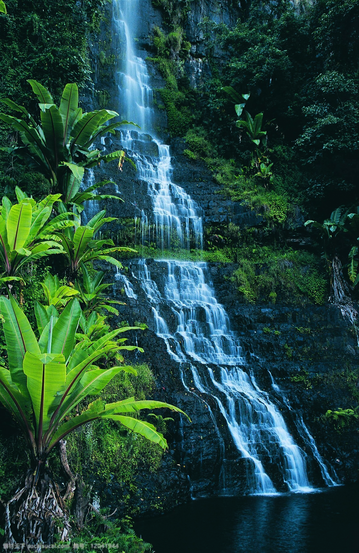 高山流水 水 瀑布 自然景观 山水风景 摄影图库