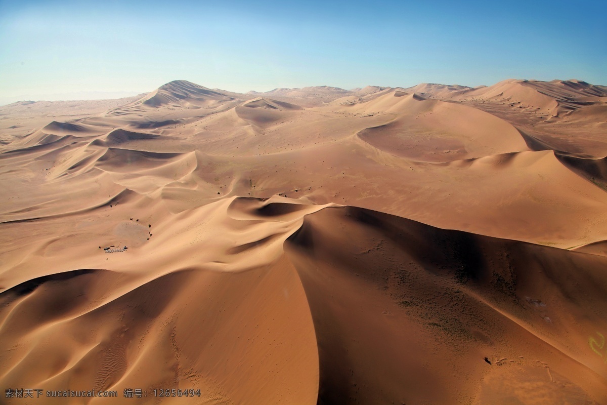 俯视戈壁沙漠 鸟瞰戈壁沙漠 航拍戈壁沙漠 敦煌 沙漠 自然景观 自然风景