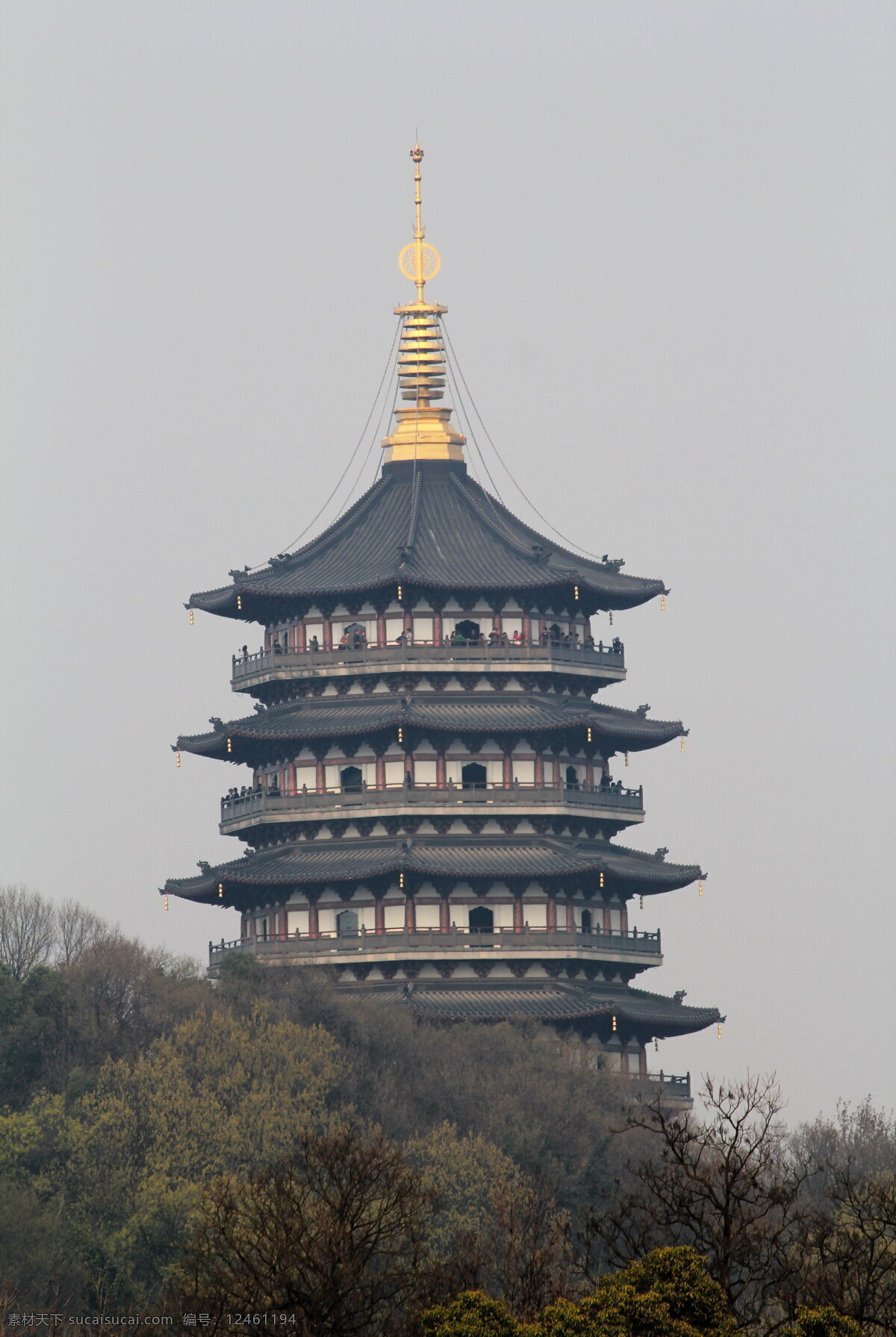 塔 古楼 山峰 树 灰色