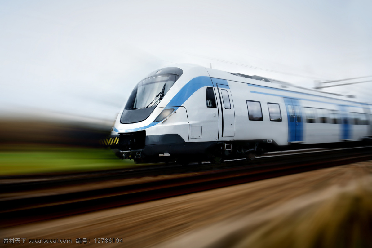 高速 行驶 火车 高铁 动车 高速铁路 高速列车 交通工具 汽车图片 现代科技