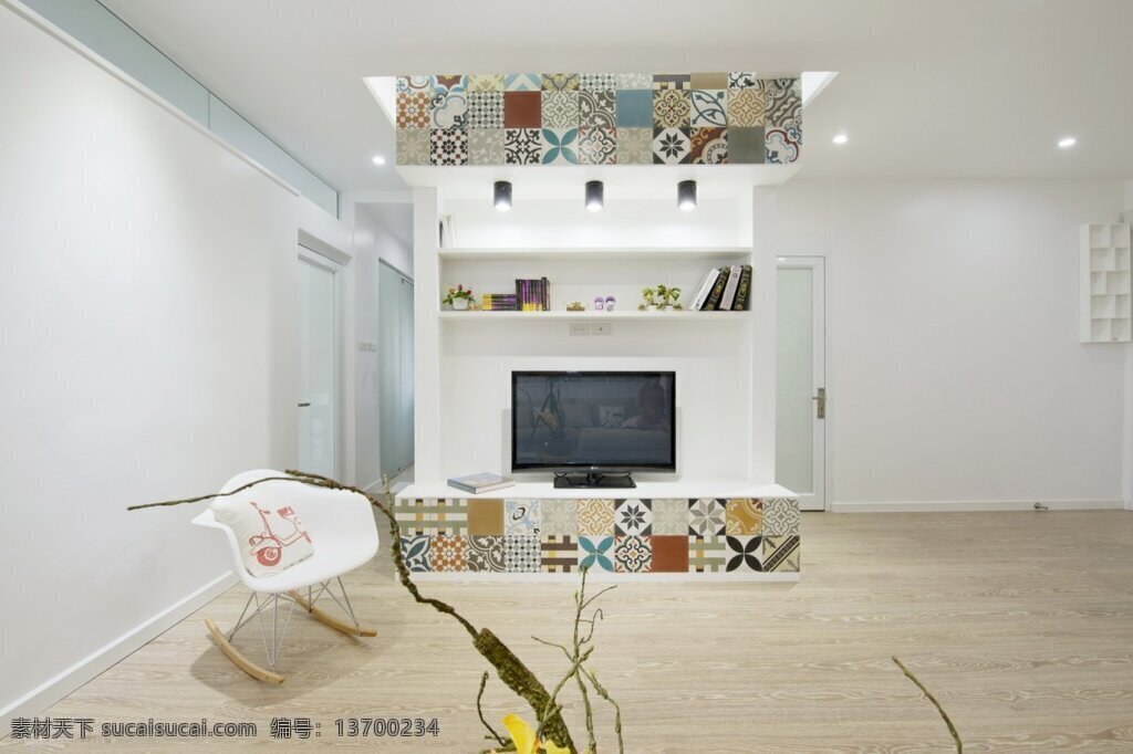 中式 客厅 木地板 装修 效果图 白色灯光 白色射灯 灰色 电视 背景 墙 椅子