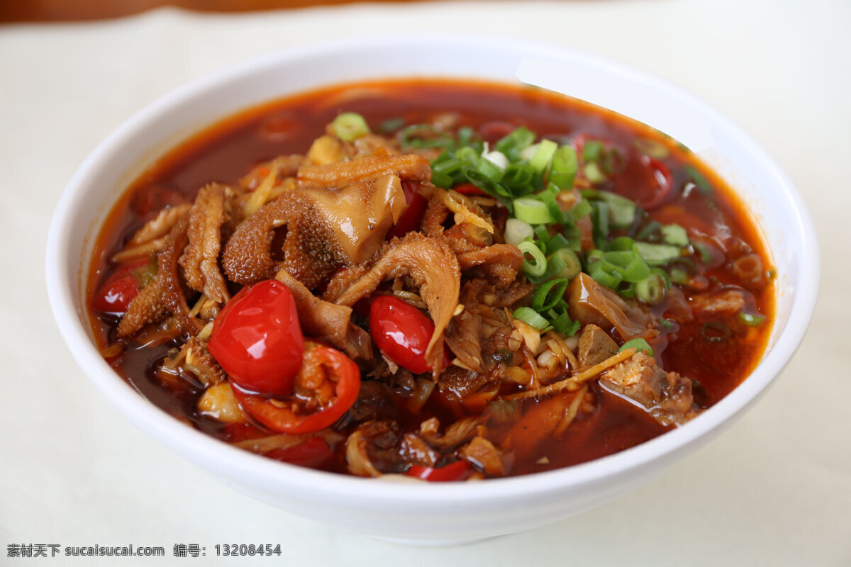 烤饸饹 炒饸饹 炒面 红油拌面 现扎 手工 餐饮摄影 高清菜谱用图 面条 餐饮美食 传统美食 杂粮饸饹面 饸饹 鸡蛋饸饹面 粗粮面条 手工饸饹 碗 荞面 面食 莜面 手工面 荞麦面 荞面饸饹 蓝田饸饹 干拌饸饹 特色美食 羊肉饸饹面 山菌饸饹面 山椒饸饹面 炸酱面