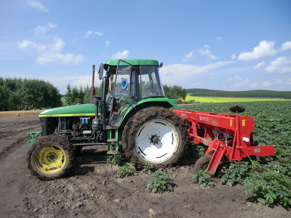 中耕 施肥机 机械 农产品 现代科技 中耕施肥机 中耕机 农机具 农业生产 矢量图