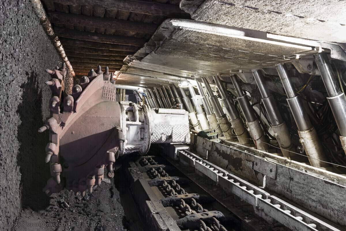 工业生产摄影 矿井 煤矿 隧道 机器 加工 工业生产 运作 其他类别 生活百科 黑色