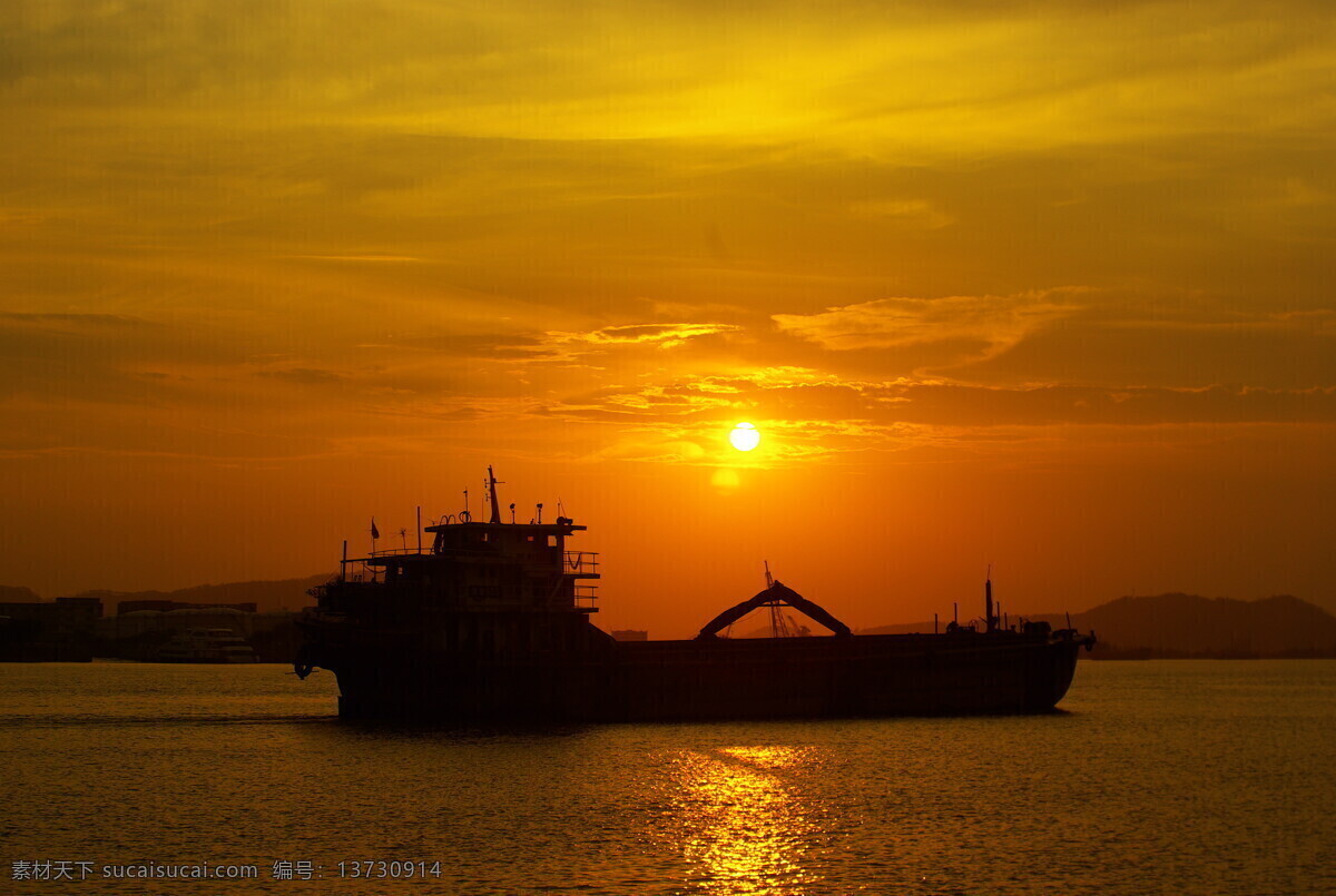 晚船 黄昏 落日 货船 河流 自然风景 旅游摄影
