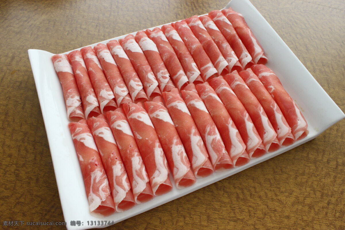 火锅 美食 餐饮美食 草原 传统美食 羊肉 火锅美食 肉卷 刷锅 psd源文件