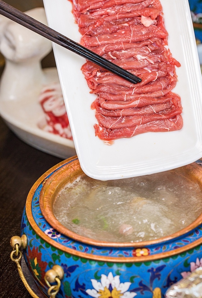 北京 涮羊肉 北京涮羊肉 羊肉 羊肉卷 羔羊肉 火锅食材 手切羊肉 火锅菜品 铜锅涮肉 火锅 餐饮美食 传统美食