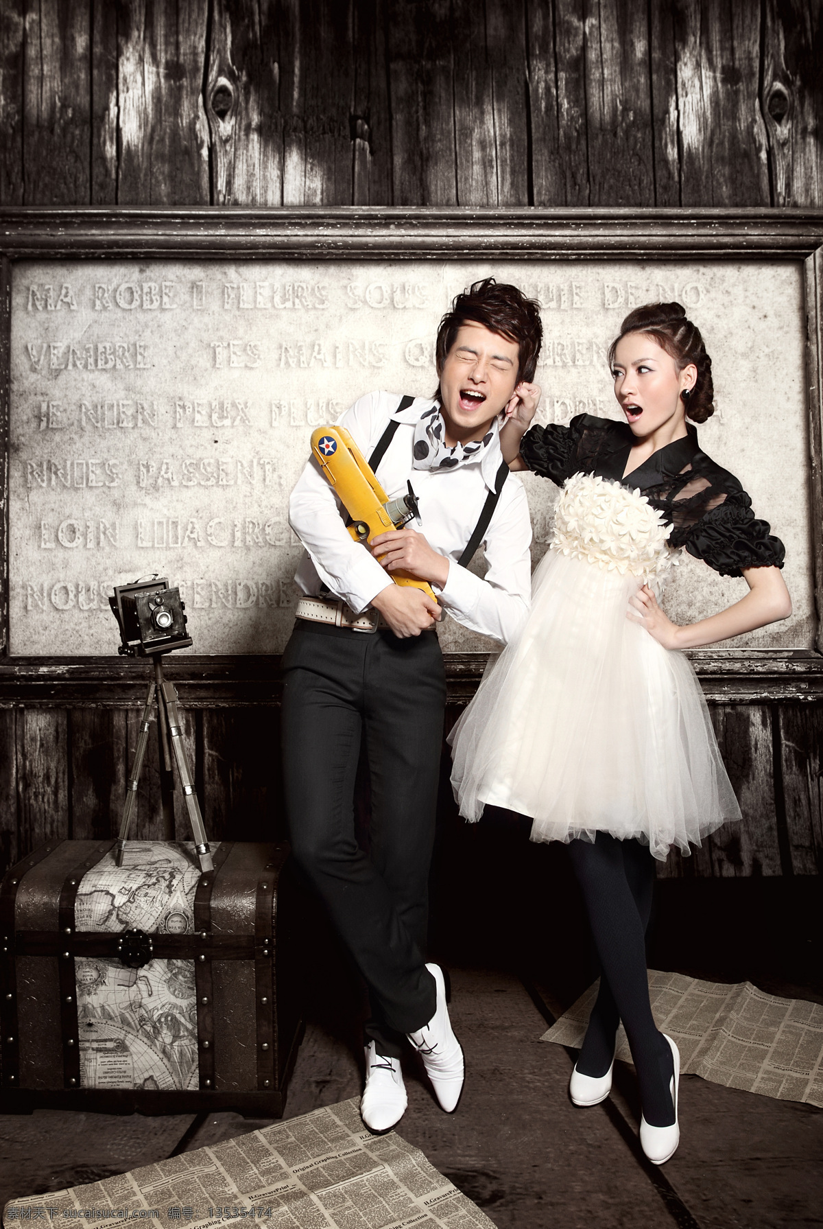 婚纱样片 婚纱照 人物摄影 人物图库 摄影图库 时尚婚纱 写真 黄金新娘 婚纱 样片 影楼摄影 老相机 航模 幸福 婚纱内景 精选婚纱样片
