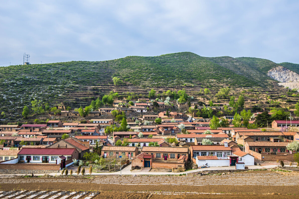 山西 武乡县 板 山 风景