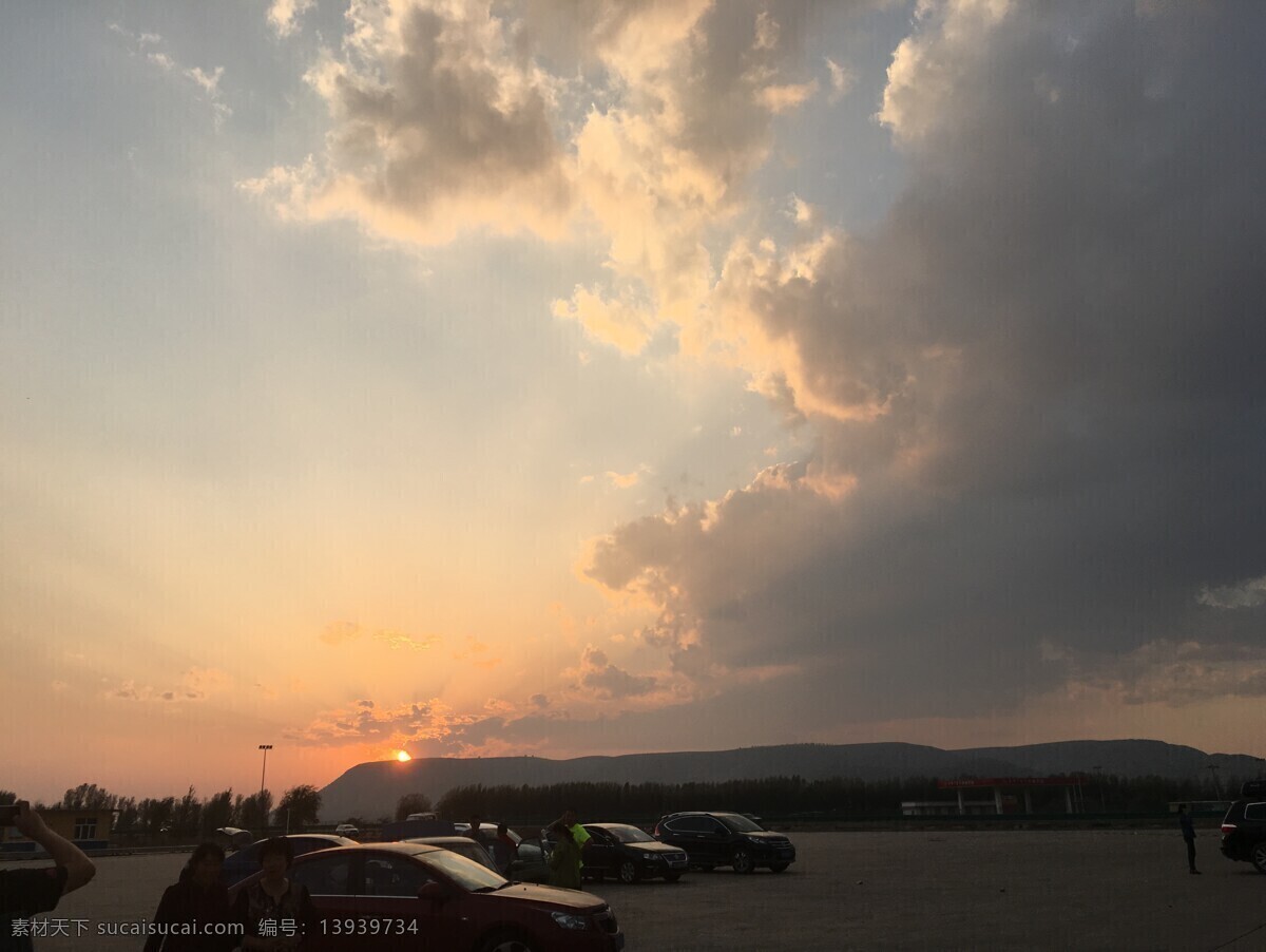 回家 路上 夕阳 归途 落日 晚霞 天空 云彩 云朵 云 旅游摄影 自然风景