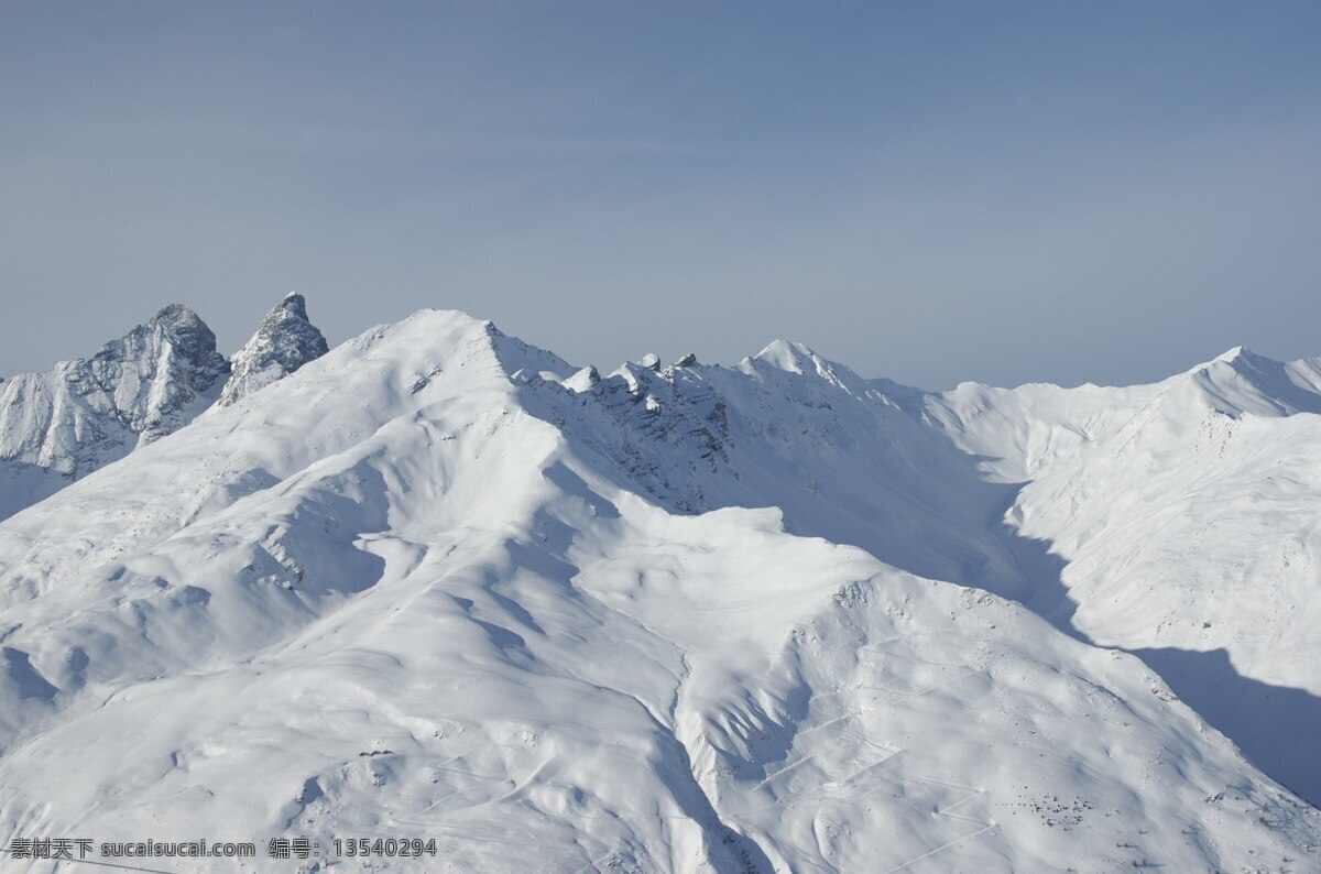 雪山 山 山顶 群山 宽广 自然景观 自然风景