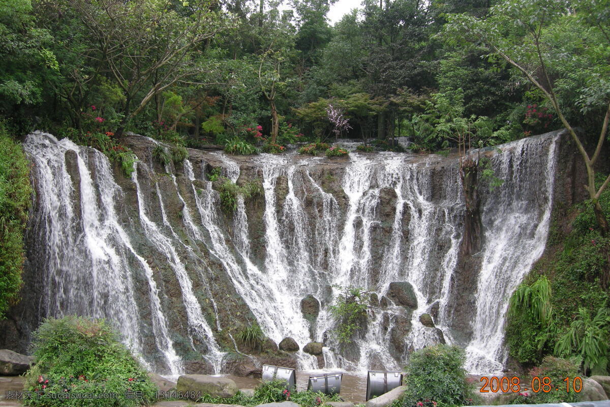 峨眉山瀑布 峨眉山 瀑布 水 树 花 世界双遗产 自然景观 山水风景 峨眉山图片 摄影图库