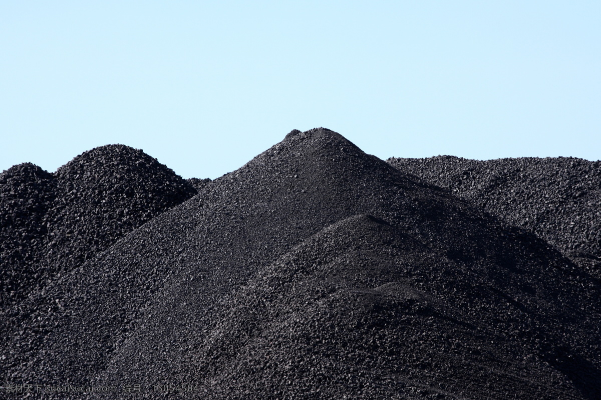 堆积如山 煤炭 煤矿 矿石 煤 原煤 煤炭工业 工业生产 现代科技