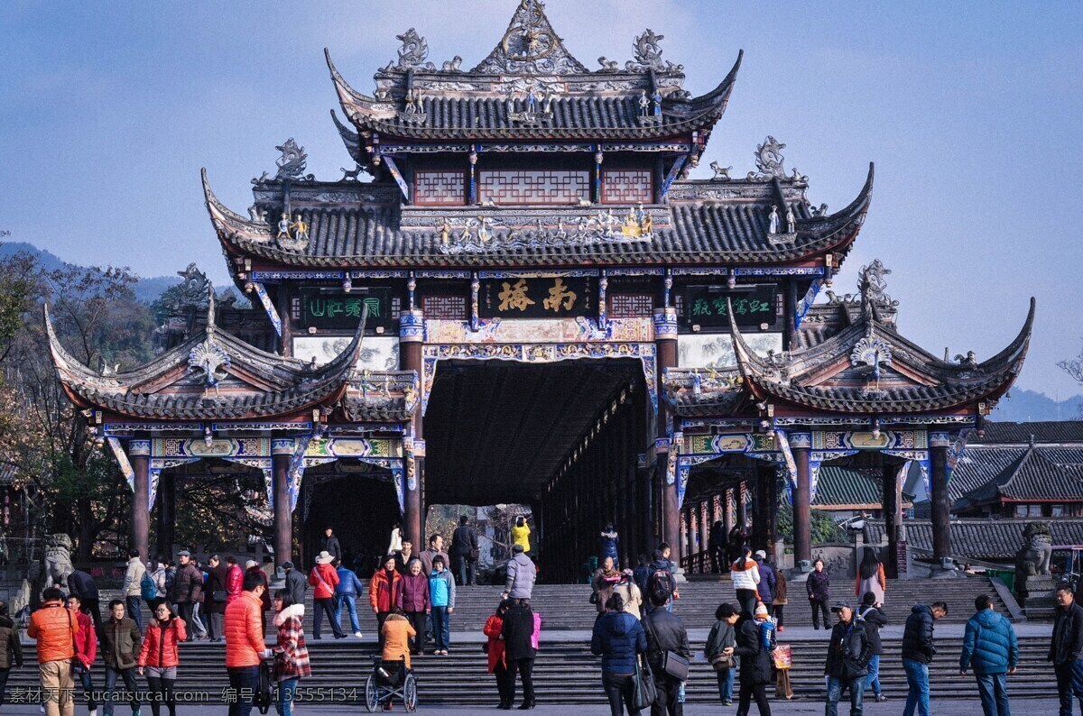 南桥 都江堰 古建筑 吊脚楼 雄伟 旅游 传统文化 景观 四川 长廊 旅游摄影 国内旅游