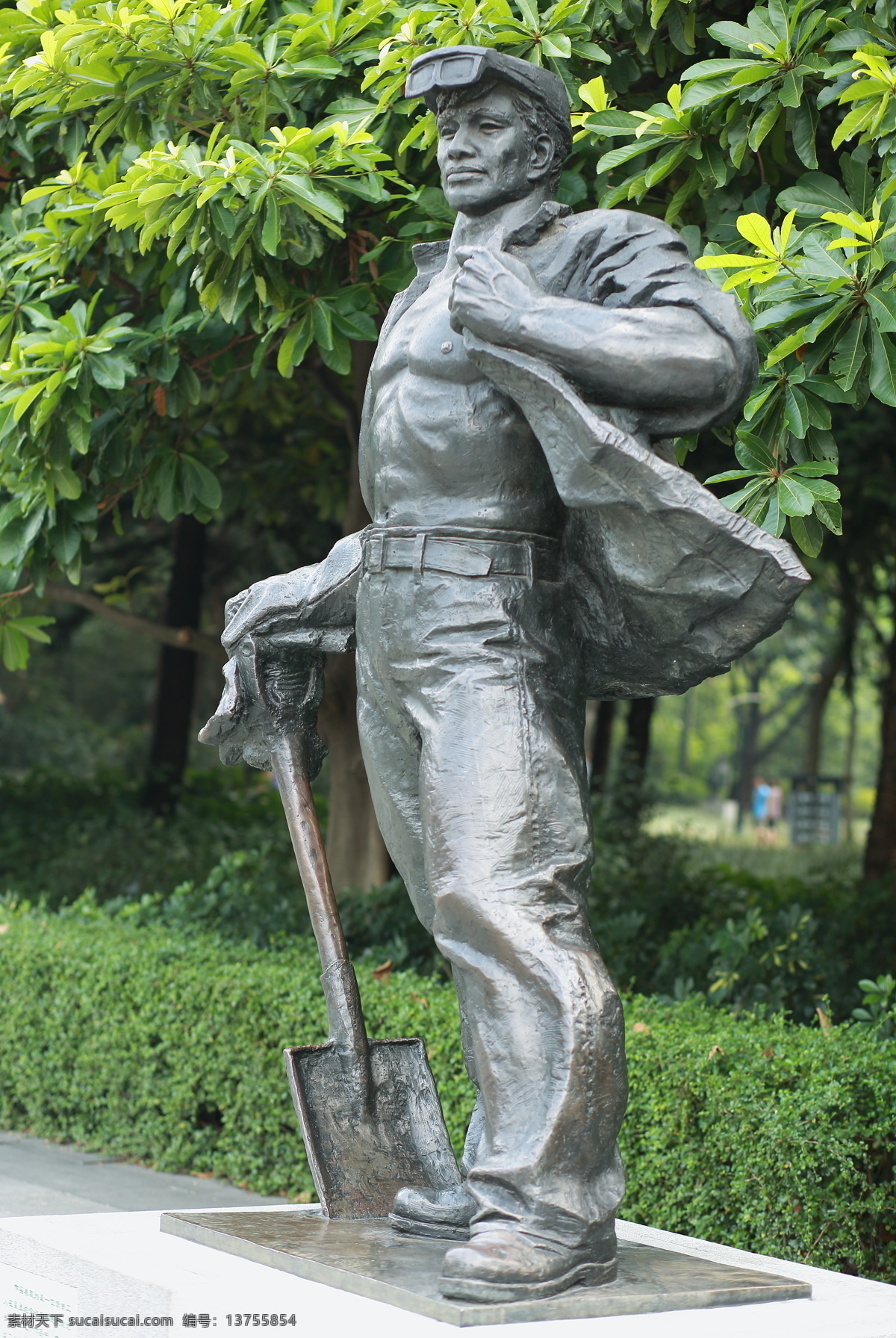 工人雕塑 雕塑 工人 中年男子 挖地工人 工人阶级 建筑园林