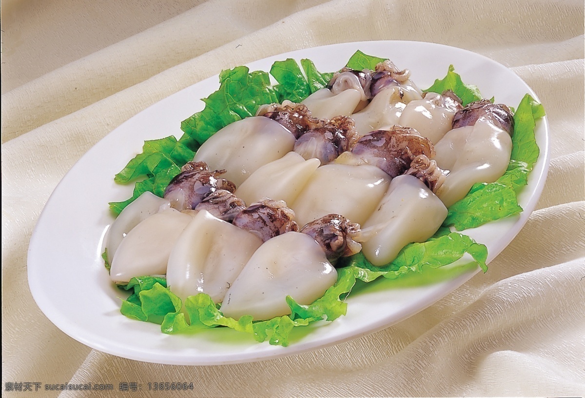 涮墨鱼仔 墨鱼 火锅菜品 海鲜汤锅 鲜墨鱼仔 涮烫菜品 海鲜墨鱼仔 生捞东海鲜 清汤锅底 自助餐火锅 海鲜涮烤菜品 自助涮烤菜品 墨鱼仔 火锅菜 餐饮美食 传统美食