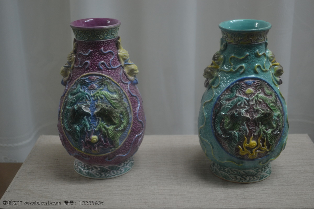 浮雕红 绿 彩龙 纹 瓶 非 高清 绿彩 龙纹 瓶子 景德镇 陶瓷器 系列 传统文化 文化艺术