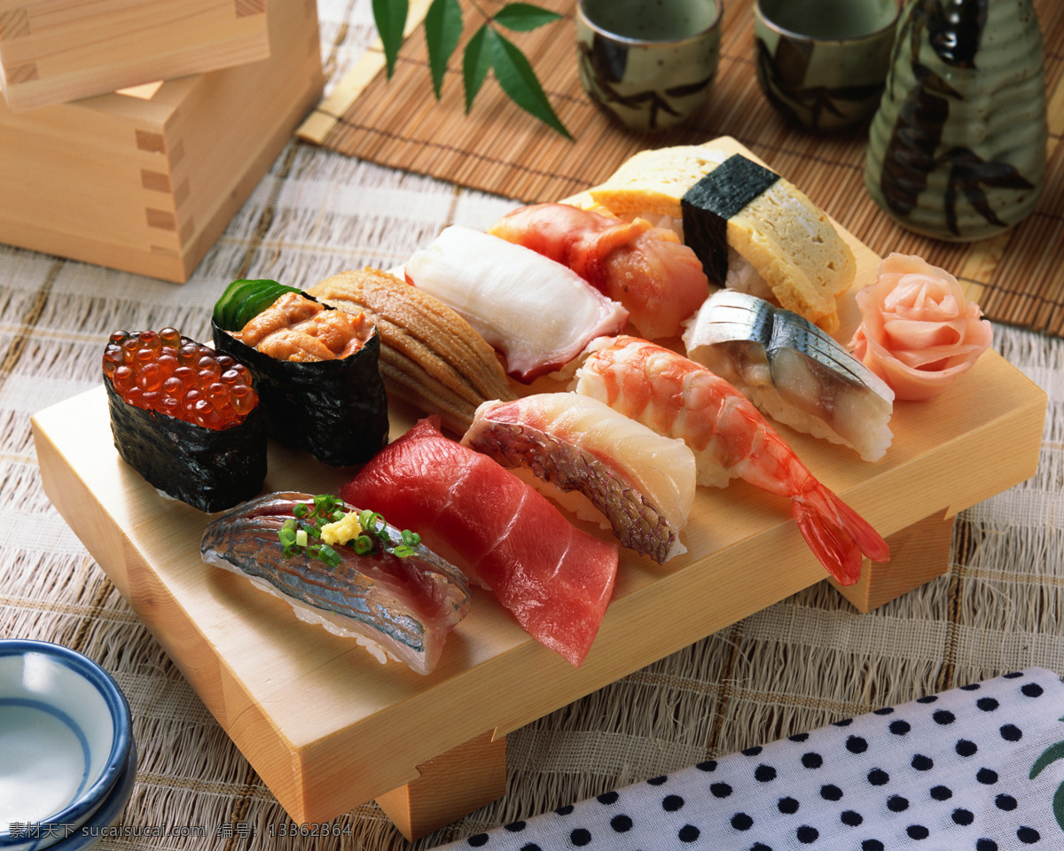 什锦 日本料理 食物 美味 海鲜 可口 新鲜 诱人 寿司卷 深海鱼片 鲜虾卷 食材原料 餐饮美食