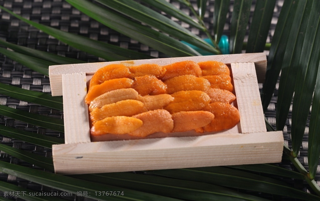 海胆刺身 海胆 刺身 寿司 日式 日本 料理 餐饮摄影 餐饮美食