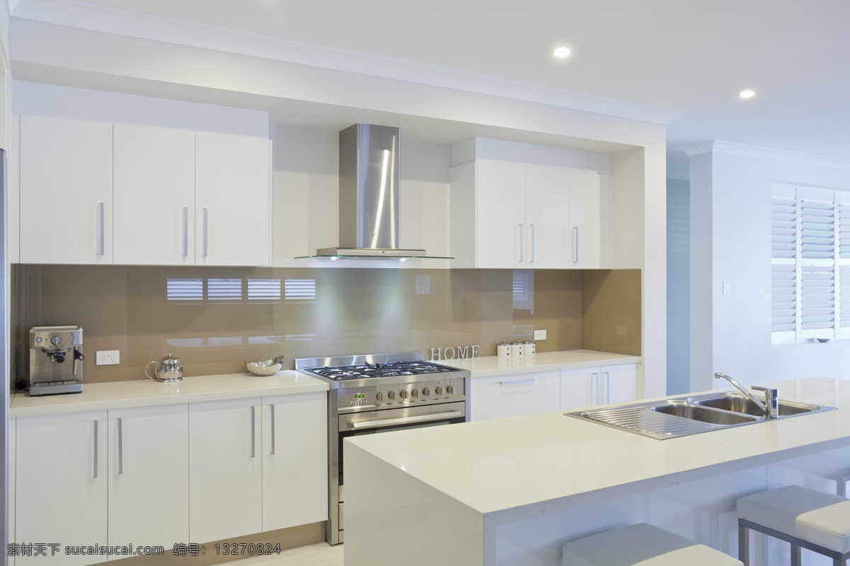 白色 简洁 整体厨房 餐厅 厨房 装修 装饰 室内设计 厨房设计 敞开式厨房 现代厨房设计 环境家居