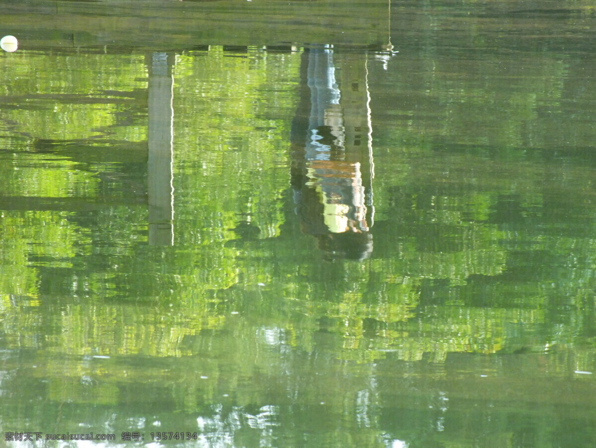 水波纹理 水波 倒影 波纹 湖水 人物倒影 自然景观 自然风景