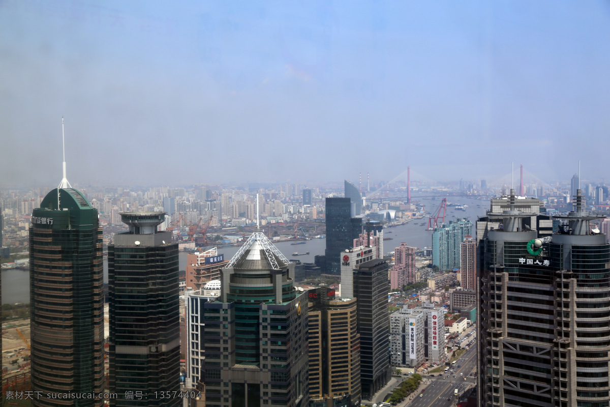 中国人寿大楼 陆家嘴建筑 世纪大道 黄浦大桥 运输 船 航行 楼顶 俯瞰 建设银行大楼 上海 高楼大厦 都市 上海风光 上海旅游 黄浦江 高档住宅 都市森林 金融区 高档楼盘 陆家嘴 风光 建筑摄影 建筑园林