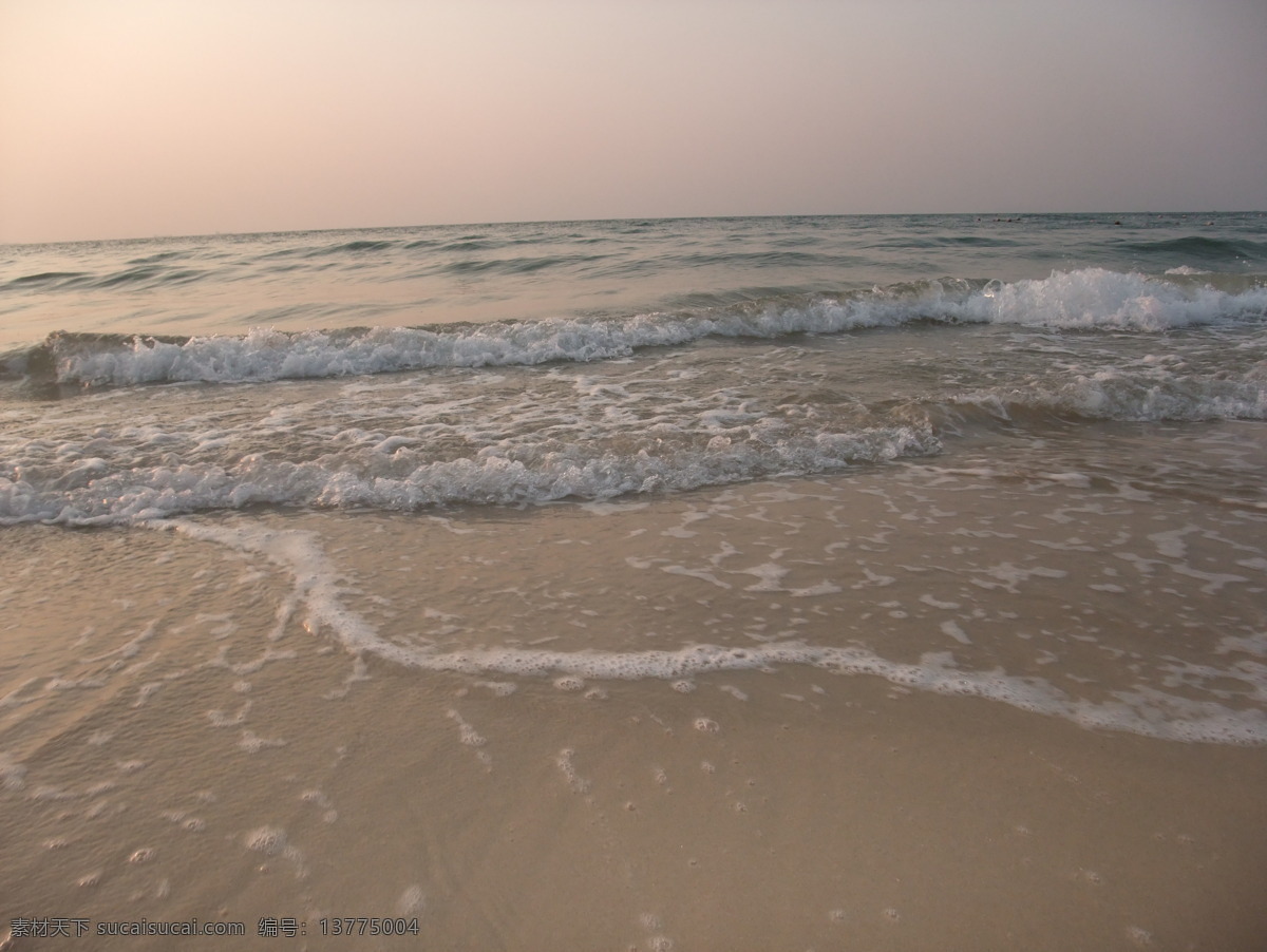 海浪 背景 大海 海 海景 海滩 海洋 浪花 浪 墙纸 自然风景 自然景观 psd源文件