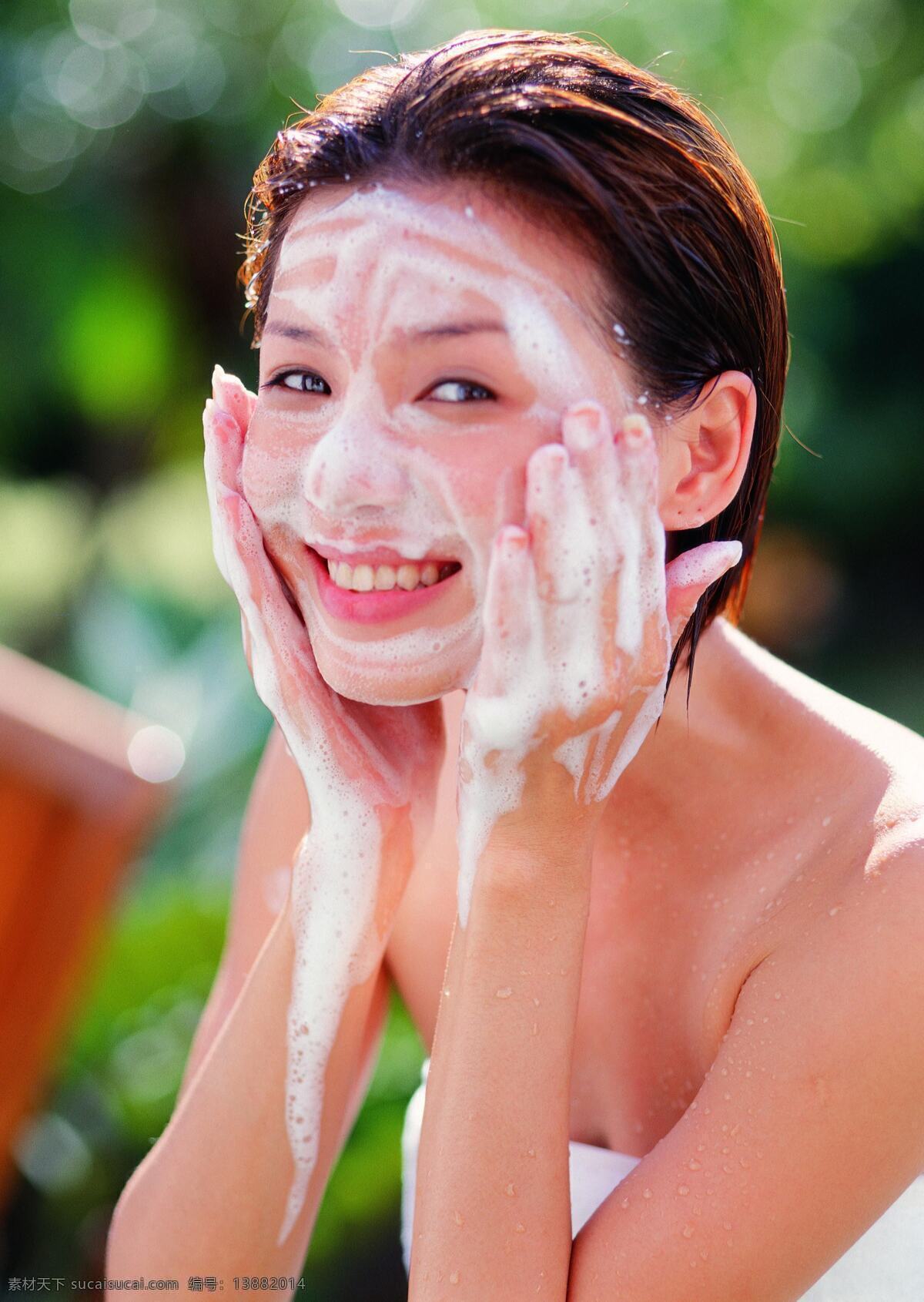 脸上 满 泡沫 女人 水疗 美容 养生 护肤 spa 女性 美体 洁面 洗脸 生活人物 人物图片