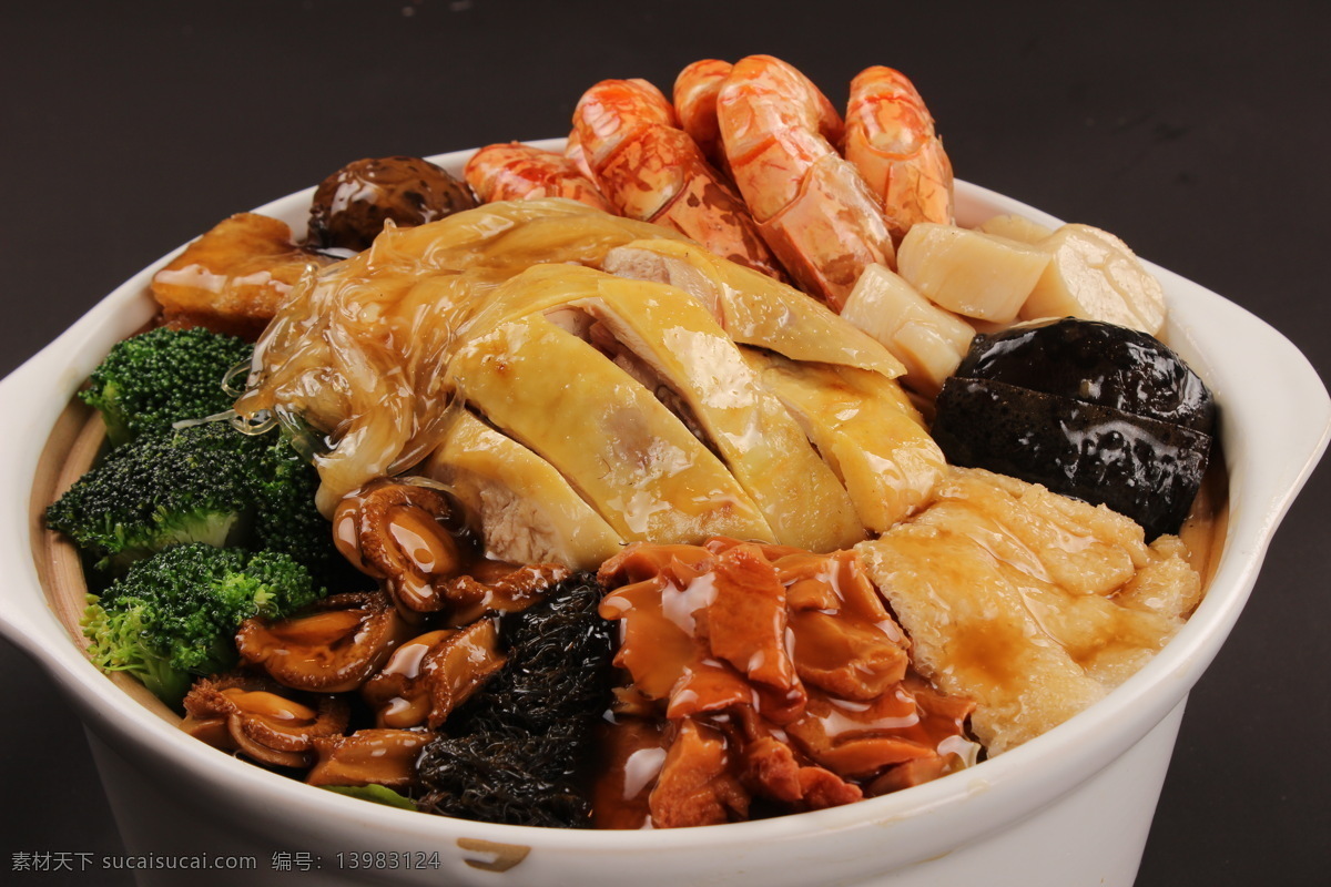 盆菜 节日美食 春节 节日 喜庆 鲍鱼 鱼翅 辽参 鸽蛋 鹅掌 美食 传统美食 精美菜肴 餐饮美食