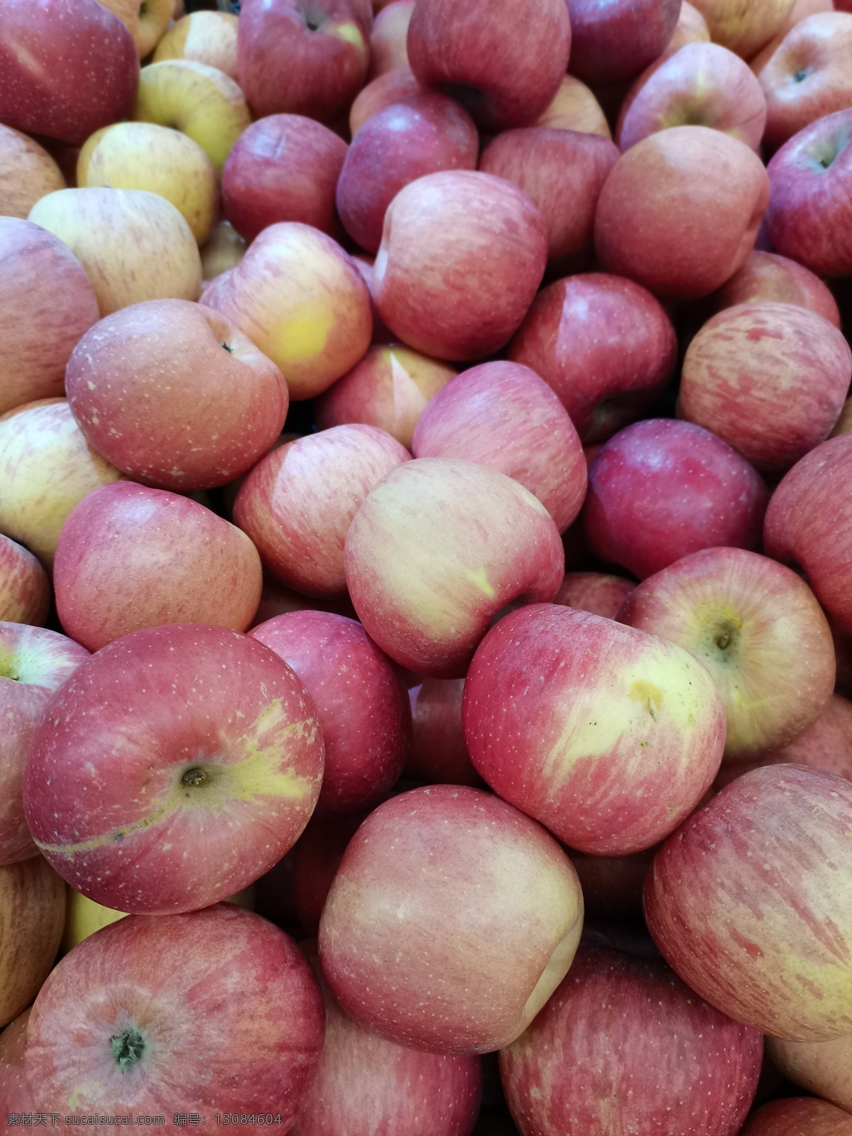 苹果图片 苹果 红苹果 圣诞节 平安果 水果 超市 零售 果子 红色 维生素 健康 美味 甜 生物世界