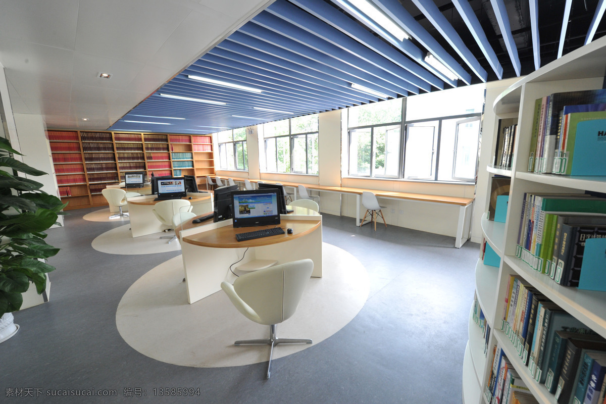无锡市 标准 图书馆 电子 阅览区 无锡 标准图书 图书 标准图书馆 电脑 电子阅览 白色椅子 建筑园林 室内摄影