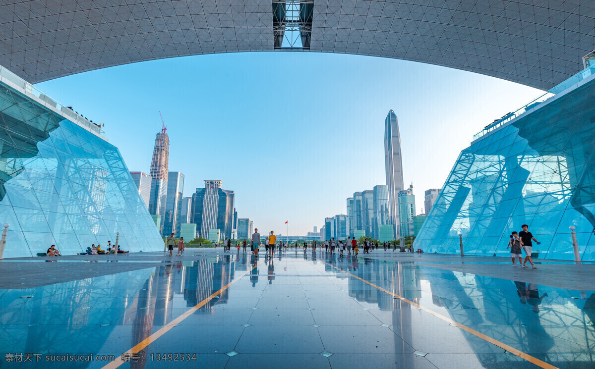 深圳市民中心 城市建筑 城市建筑仰拍 城市夜景 办公 商业 科技城市 大厦 大楼 建筑群 高楼大厦 都市 俯瞰 人行道 斑马线 城市 建筑 高楼 天空 白云 蓝天 建筑摄影 自然景观 建筑园林 航拍素材 城市景观 晚上的夜景 现代城市 旅游摄影 夜景 风景素材 汽车 公路 大桥 城市大厦