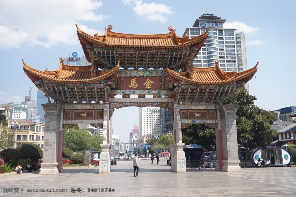 中式建筑 古典牌坊 传统设计 对称风格 城市地标 历史建筑 雕刻艺术 木质结构 屋檐设计 文化传承 古典美学 建筑艺术 传统建筑